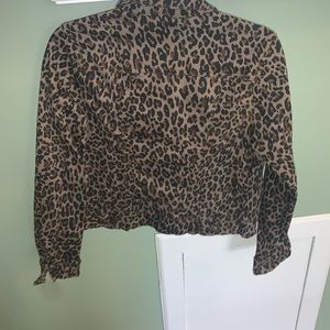 Nine West, Size Small, Leopard print. Warn MAYBE one time. Excellent condition.